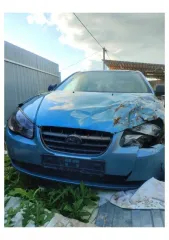 Hyundai Elantra 2007, 122 лс, 328 087 км. Легковой автомобиль, марка: Hyundai, модель: Elantra 1,6 GL MT, год изготовления: 2007, VIN: KMHDT41BP7U245557, г/н: Т553ХР12. Автомобиль не на ходу после аварии. Повреждены кузов и ходовая с левой стороны. Двигатель целый, коробка треснула. Требуется…