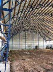 Склад щепы 160 м² Кировская область Временное сооружение склад щепы расположенное в пределах земельного участка с кадастровым номером 43:19:391501:293 Местоположение Российская Федерация Кировская область Нагорский район поселок городского типа Нагорск Размеры 20 0 х 8 0 м Стены с трех сторон…