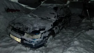 ВАЗ 21124, 2005. Автомобиль "ВАЗ 21124", г.р.з. Р012ТТ11, VIN: XTA21124050297773, 2005 г.в., кузов сине-зеленого цвета (11-008164-1). Техническое состояние - не проверялось. Вид транспорта: Легковые автомобили. Год выпуска: 2005. Государственный регистрационный знак: Р012ТТ11. VIN номер…