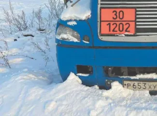 Freightliner FLC1200, 2000, Седельный тягач, Automobile "Freightliner FLC1200", седельный тягач, VIN 1FUYSSEB61LG21113, 2000 г.в.
