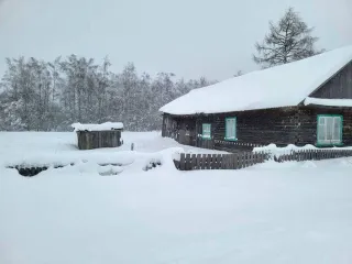 1/4 доли жилого здания 55,4 кв.м Кировская обл 1/4 доля дома в Кировской обл. еще 1/4 доля дома в Кировской обл. еще 1/4 доли в праве на жилое здание, кадастровый номер 43:25:330401:107, ¼ доля, Кировская обл., Орловский р-н, д. Степановщина, ул. Труда, д. 36; Площадь 55,4 кв.м. Объект требует…