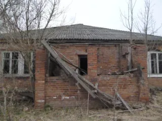 Земельный участок 3072 кв.м и здание спального корпуса мальчиков 410,9 кв.м, Калужская область. Земельный участок площадью 3072 кв. м, кадастровый номер 40:17:031001:184, с расположенным на нем объектом недвижимого имущества – одноэтажное нежилое каркасно-засыпное здание спального корпуса мальчиков…