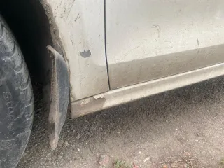 Volkswagen Jetta 2011 года, белый цвет. VIN: WVWZZZ16ZCM024723, ПТС: 64НО862755, госномер: В119ОУ164. Мощность двигателя 122 л.с. (89 кВт), разрешенная максимальная масса 1870 кг, масса без нагрузки 1290 кг.