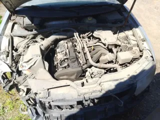 Фольксваген Пассат 2000 Легковой автомобиль Volkswagen Passat, VIN: WVWZZZ3BZYP172775, 2000 г.в., цвет – серебристый.