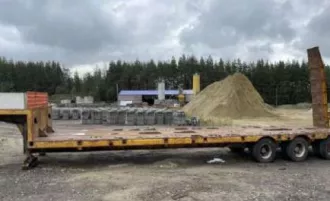Полуприцеп ТСП 94183 0000010, VIN Z7H941830A0000186, 2010 г.в., цвет желтый, паспорт транспортного средства 74 НА 920083 выдан ООО ПКФ «Политранс» 14.12.2010 г.