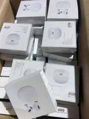 Беспроводные наушники SunzonTech proS, 62 шт. Беспроводные наушники (годные остатки) Беспроводные наушники (Bluetooth – гарнитура) с маркировкой «Wireless Headphones, Model: proS SunzonTech». На коробке имеются надписи на иностранных языках, в том числе «Pro S», «Wireless», «Model: proS»…