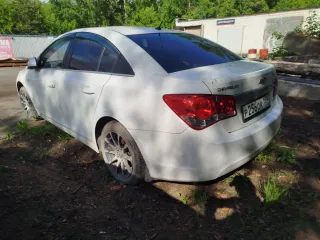 Автомобиль марки CHEVROLET модель CRUZE 2012 г.в. VIN номер XUFJA695JC3069365 С имуществом и его характеристикам, всеми необходимыми документами можно ознакомиться по предварительной записи по телефону: +79667951900 в рабочие дни с 11.00 до 16.00 в г.Перми.