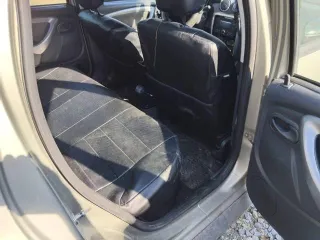 Renault Duster, 2013 года, 90 лс, 259000 км, полный привод, VIN X7LHSRDVN48895076. Автомобиль на ходу, коробка механика. Расход масла и соляры большой. Необходимо выполнить ремонтные работы ходовой передней части. Салон грязный, под накидками все в пятнах. Горит лампочка свечей накаливания. Бампер…
