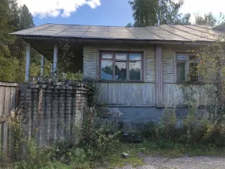 Нежилое здание 239,2 кв.м и земельный участок 2308 кв.м, Костромская область Нежилое здание, общей площадью 239,2 кв.м, кадастровый номер 44:25:050101:317, расположенное по адресу: Костромская область, муниципальный округ Буйский, поселок городского типа Чистые Боры, улица Мира, дом 23 и Земельный…