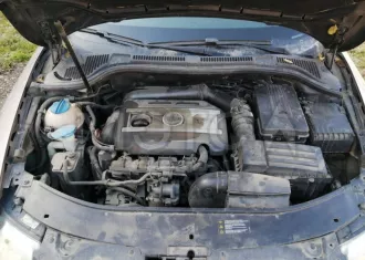 транспортное средство – легковой автомобиль SKODA SUPERB, 2011 года выпуска, VIN TMBAB43TXC9026374, находящийся в залоге у АО «Экспобанк»