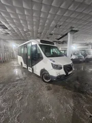 Автобус ГАЗ Gazelle City 2020 года, VIN X96A68R52L0019209, белого цвета. Пробег 373214 км. По всей поверхности сколы, царапины, ржавчина, повреждения. Техническое состояние не проверялось. Заложенное имущество. Находится по адресу: г. Мурманск, ул. Транспортная, д. 6.