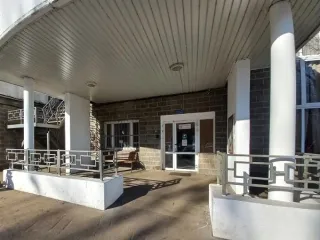 Нежилое помещение 29.8 кв. м, Москва, наб. Нагатинская, д. 32, корп. 1, (Этаж № 3), кадастровый номер: 77:05:0004007:7320. Назначение нежилого помещения: Свободное.