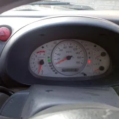 Nissan Tino 1999 года, 120 л.с., пробег 341813 км, АКПП. VIN кузова: V10-010299, номер двигателя: QG18 257875, объем 1769 см³, цвет синий, госномер У186ВР138. Требуется ремонт: значительная коррозия кузова, гнилые пороги и дно. Необходим ремонт АКПП, ходовой части и электрики (последствия…