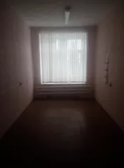 Помещение площадью 84,80 кв.м. адрес (местонахождение) объекта:  646350, Омская обл, Колосовский р-н, Колосовка с, Ленина ул, дом № 8 Помещение площадью 84,80 кв.м. адрес (местонахождение) объекта:  646350, Омская обл, Колосовский р-н, Колосовка с, Ленина ул, дом № 8 
Общая площадь: 84.8…
