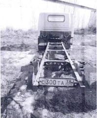 Isuzu Elf, 1994 г. Двигатель №4HJ1722304, шасси №NPR72L7405419. Цвет белый, мощность 150 л.с., масса 2860 кг. VIN отсутствует.