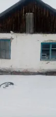 Дом 37,2 кв.м. и земельный участок 1429 кв.м. в Алтайском крае, Локтевский район. Участок с кадастровым номером 22:26:010302:3, площадью 1429 кв.м., категория земель: земли населенных пунктов, вид разрешённого использования: для ведения личного подсобного хозяйства, расположенный по адресу…