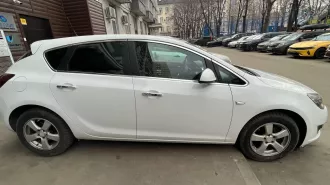 Автомобиль Opel Astra P-J 2013 г.в., VIN XUFPE6DCXD3029038, цвет кузова белый. Дополнительную информацию можно получить по будням с 11:00 до 17:00 по адресу arbitr_ay@mail.ru или на электронной площадке. Ознакомление по телефону 89995343989. Место нахождения транспортного средства: Москва, улица…