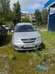 Lada Largus KS0Y5L, 2014 г.в., VIN: XTAKS0Y5LE0823868, гос. номер У697ЕО750, мощность двигателя 104 л.с. (77 кВт), объем 1598 см³, цвет: серый светлый, ПТС: 63НУ514419, СТС: 50 21 № 717419. Трещина на переднем бампере, коррозия на заднем правом крыле, царапина на переднем правом крыле, трещина на…