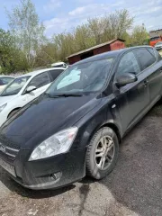 KIA ED  CEE D  KIA ED  CEE D   идентификационный номер  VIN : XWEFF242290004367  год изготовления ТС: 2008  шасси: отсутствует  кузов № XWEFF242290004367  цвет кузова: черный перламутр  мощность двигателя, л. с.  кВт. : 122  89,7   рабочий объем двигателя, куб. см.: 1591  тип двигателя: бензиновый …