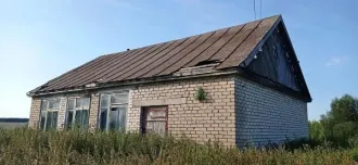 Здание Байметевского сельского клуба 84,2 кв.м Козловский р-н Чувашская Республика Одноэтажное кирпичное нежилое здание - Здание Байметевского сельского клуба, общей площадью 84,2 кв.м, расположенное по адресу: Чувашская Республика, р-н. Козловский, д. Байметево, ул. Советская, д. 8, с кадастровым…