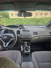 Honda Civic, 2008 г.в., VIN NLAFD75408W000581