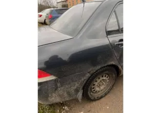 Mitsubishi Lancer 2005 года, 98 л.с. Автомобиль Mitsubishi Lancer 1.6, идентификационный номер (VIN): JMBSNCS3A5U021303, государственный регистрационный номер: Н705ТМ40, год выпуска 2005, цвет черный.