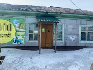 Нежилое здание 98,8 кв.м с земельным участком 560 кв.м, Красноярский край Здание, назначение: нежилое, общей площадью 98,8 кв.м., расположенное по адресу: Российская Федерация, Красноярский край, м.о. Канский, с. Анцирь, ул. Советская, зд. 49, кад. номер: 24:18:3001033:71, с одновременным…