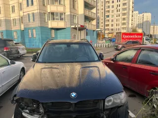 BMW X3 2010 года, модель X3 XDRIVE2 5SI. VIN: X4XPC7840AWA48110. Автомобиль находится в залоге.