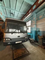 Наименование объекта: Автобус KIA COSMOS_KM 818, Идентификационный номер (VIN) KN2EAM0411K003749, год выпуска 2001, двигатель L7 000777, цвет темно-серый, серый, кузов № отсутствует, шасси(рама) KN2EAM0411K003749, объем двигателя 7412 см.куб., тип двигателя: дизельный, мощность двигателя: 177 л.с…