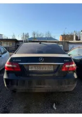 Mercedes-Benz E-Класс 2010 года, 184 лс, 100000 км, полный привод, АКПП. Автомобиль легковой, марка: Mercedes-Benz, модель: E-Класс, VIN: WDD2120481A282522, гос. рег. номер: Р138УУ60, год изготовления: 2010
