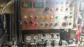 Верхний привод гидравлический СВП Drillmec HTD250C с гидравлическим силовым блоком (ГСУ) системы верхнего привода, производства Drillmec S.p.A, Италия, 2018 года выпуска, в сборе, для буровых установок, в т.ч. мобильных.