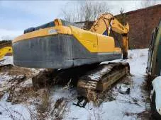 Экскаватор гусеничный Hyundai R300LC-9SH, заводской номер HHKHZ808LE0000183, 2014 год выпуска, госномер 58 УЕ 9248 (63 СВ 9366). Экскаватор гусеничный Hyundai R300LC-9S, заводской номер HHKHZ810LE0001178, 2014 год выпуска, госномер 58 УЕ 9241 (63 СВ 9362). Трактор ДТ-75 ДЕРС2 с буровой установкой…