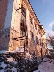 Часть здания, производственное помещение Южной группы подстанций площадью 628,2 кв.м c кадастровым номером 51:18:0040116:44 (РНФИ P13520040256), расположенное по адресу: Мурманская область, муниципальный район Кандалакшский, городское поселение Кандалакша, город Кандалакша, улица Набережная, дом…