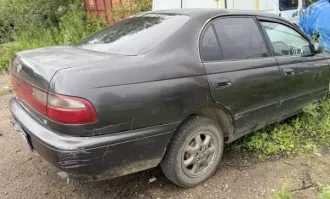 Nissan Aviner 1998, Toyota Chaser 1995, Toyota Vista 1996, Toyota Verossa 2001, Honda, Toyota Premio 2003. Автомобиль марки "Ниссан Авенир", 1998 г.в., без г/н, серого цвета, № кузова W11001526, сколы, царапины и отслоение ЛКП. Автомобиль марки "Тойота Чайзер", 1995 г.в., без г/н, серого цвета…