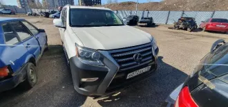 Lexus GX 460 2011 автомобиль марки LEXUS GX 460, 2011 г.в., гос. номер В072АК716. VIN JTJJM7FXX05036980. Объём двигателя, куб. см - 4608. Мощность двигателя, л. с. - 296.0. Ключи и документы отсутствуют. Работоспособность не проверялась. Вид транспорта: Автомобиль. Объем двигателя: 4608. Год…