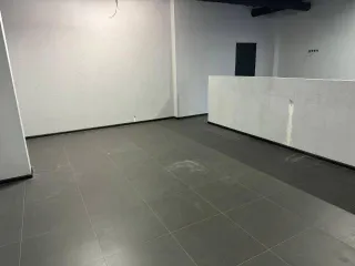 Нежилое помещение площадью 133.5 кв.м на первом этаже по адресу: Брянск, ул. Степная, д.13, помещение 16. Кадастровый номер: 32:28:0030901:1467.