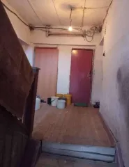 1/2 доли квартиры в Калужской обл. общей площадью 45,8 кв.м., с кадастровым номером 40:10:031315:80, расположенное по адресу Калужская область, р-н Козельский, ж/д ст. Шепелёво, тер. Подстанции № 34, д.1, кв. 2