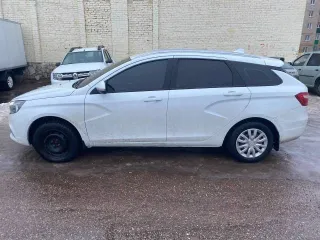 Lada Vesta 2018 года, 106 л.с., 100000 км, автомобиль легковой, марка: Lada, модель: Vesta, VIN: XTAGFK110KY239185, гос. рег. номер: М706ЕЕ702, год изготовления: 2018.
