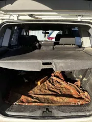 Opel Zafira, 2012, универсал, госномер К351ХМ86, белый, VIN: XWF0AHM75C0005689, ПТС 39 НН 623154, СТС 86 57 №703196. Не работает кондиционер, скол на заднем бампере и багажнике, сломан крепеж на правой передней фаре, требуется замена зеркала.