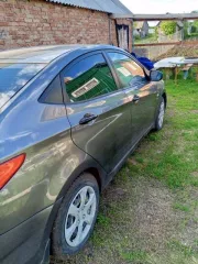 Hyundai Solaris 2014 года, VIN: Z94CT41DADR311577. Техническое состояние: длительное время не эксплуатировался. Требуется замена задних колодок, колеса спускают. Передний бампер немного провисает. Местонахождение: Республика Башкортостан, Федоровский район, село Бала-Четырман. В отношении имущества…