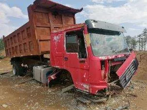 Грузовой-самосвал Shacman SX3316DT366 госномер Н755НК27, 2014 год выпуска, VIN LZGJRDT66EX016146. Разукомплектован, годные остатки.