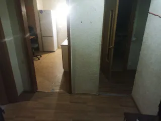 Двухкомнатная квартира 51.7 кв.м, расположенная на первом этаже жилого дома по адресу: Тюменская область, г. Тюмень, ул. Тимуровцев, д. 32, кв. 27. Кадастровый номер 72:23:0104002:1827. С имуществом можно ознакомиться с момента публикации сообщения о торгах и до окончания периода приема заявок по…