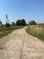 Нежилые здания: 
Коровник - 1 098,1 кв. м, кадастровый номер 67:03:1620101:512,
Сенной склад - 1 083 кв. м, кадастровый номер 67:03:1620101:391, 
Силосная траншея - 1 014,9 кв. м, кадастровый номер 67:03:1620101:514, 
Телятник - 628,9 кв. м, кадастровый номер 67:03:1620101:526,
Склад - 410,7…