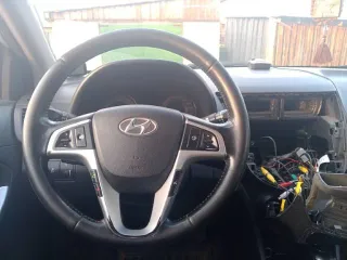 Hyundai Solaris 2011 года, 123 лс, АКПП, VIN: Z94CU41DBBR044096, гос. рег. номер: К572АТ70
