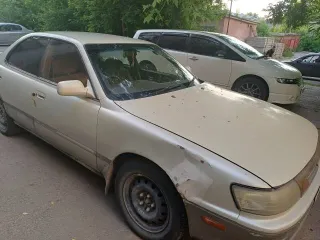 Toyota Vista 1992 года, 135 лс, 500000 км, АКПП, VIN: отсутствует, номер кузова: SV320036074, гос. номер: Н782ЕС54, цвет: бело-серый металлик