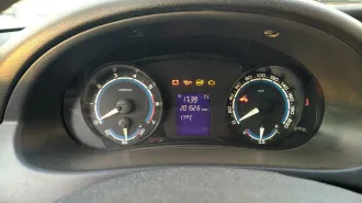 LADA Priora 2015, VIN XTA217250F0268859. Находится в залоге у ПАО «Совкомбанк».