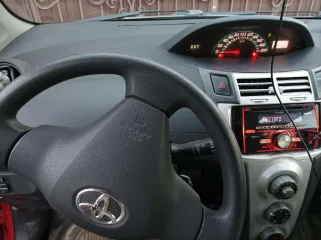 Продается автомобиль Toyota Yaris, VIN JTDKW923175058652, 2007 год выпуска.