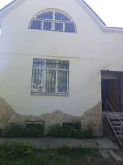 Дом 362,3 кв.м., участок 1005 кв.м., Саратов. Дом, площадью 362,3 кв.м., с кадастровым номером: 64:48:040732:212, расположенный на земельном участке, площадью 1 005 кв.м., с кадастровым номером: 64:48:040732:15. Адрес: Российская Федерация, Саратовская область, г. Саратов, ул. 9 Дачная, пос. Алмаз…