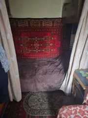 Доли 2/9 жилого дома, 54,3 м², Вологодская область. 1/9 доли на дом в Вологодской обл., еще 1/9 доли на дом в Вологодской обл., здание жилое, площадь 54,3 кв.м, кадастровый (условный) номер: 35:21:0303001:174, адрес (местонахождение): Вологодская область, г. Череповец, ул. Набережная Серовки, д. 7…