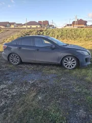 Mazda 3 2012 года. VIN JMZBL12Z211527379. В залоге у ПАО «Совкомбанк».